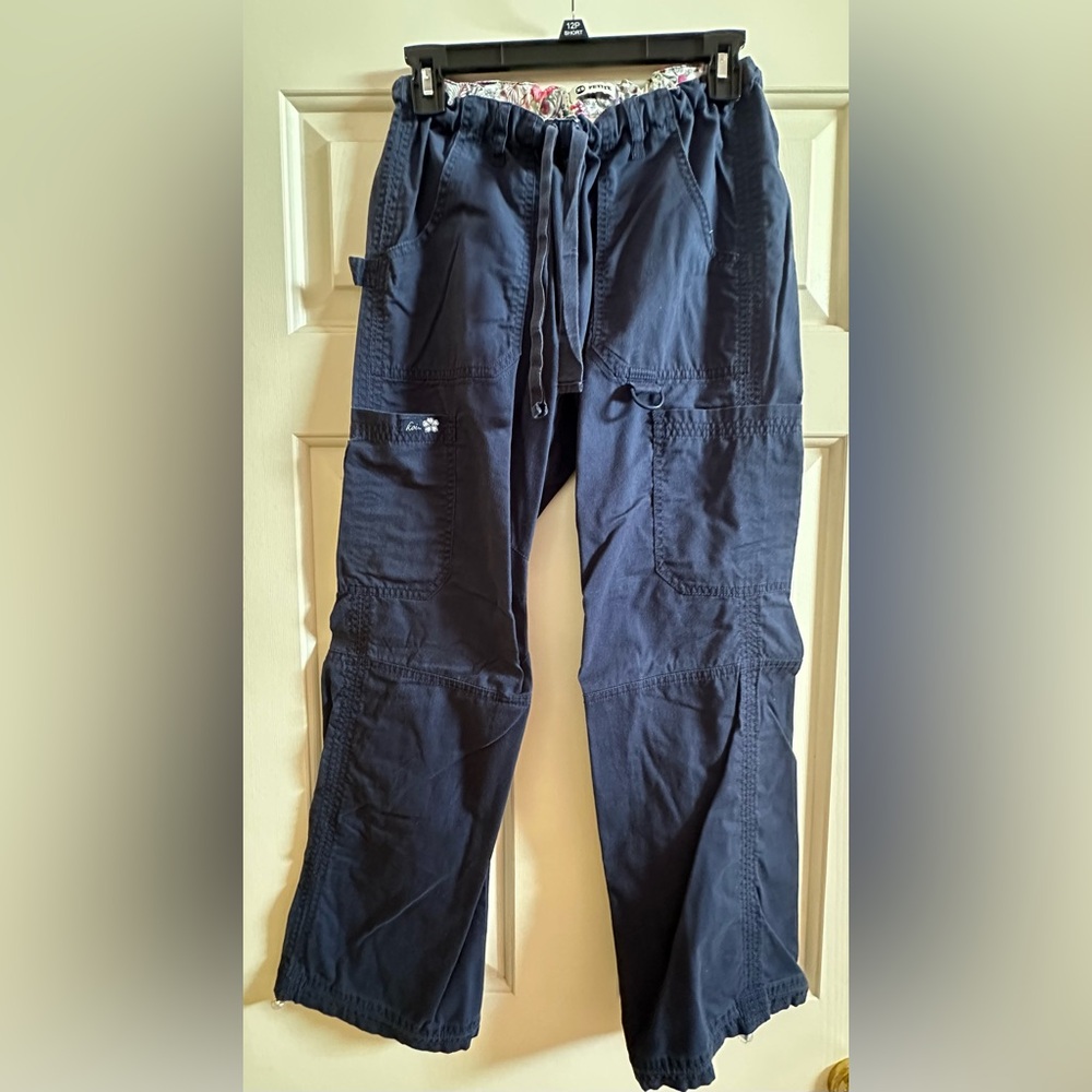 Koi XS Petite cargo scrub pants